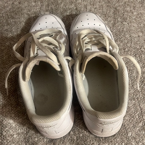 Nike Air Force Ones, in worn but well kept condition! - Picture 6 of 6